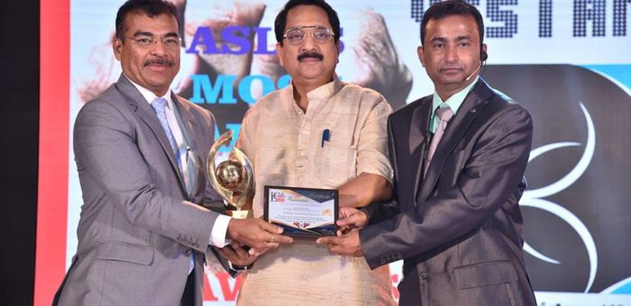 Umesh Revankar of Shriram Transport Finance Company voted as “Indian Affairs Most Transformational Leader & Change Agent 2017” at India Leadership Conclave 2017